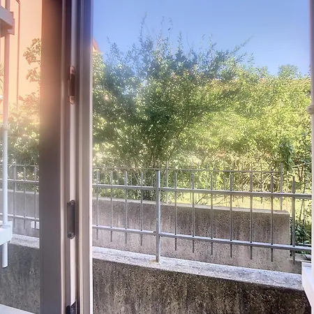 Апартаменты Pertini House *